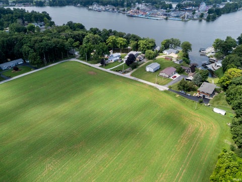 Tiny photo for TBD E Highchew (LOT 1) Court, Monticello, IN 47960 (MLS # 202630056)