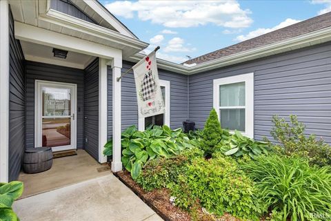 Tiny photo for 2683 Glastonbury Way, Lafayette, IN 47909 (MLS # 202617312)