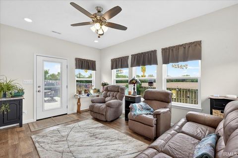 Tiny photo for 2683 Glastonbury Way, Lafayette, IN 47909 (MLS # 202617312)