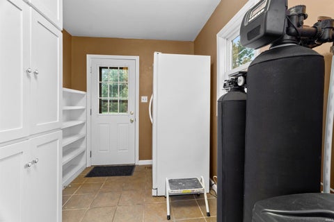 Tiny photo for 6020 S Elm Drive, Marion, IN 46953 (MLS # 202636271)