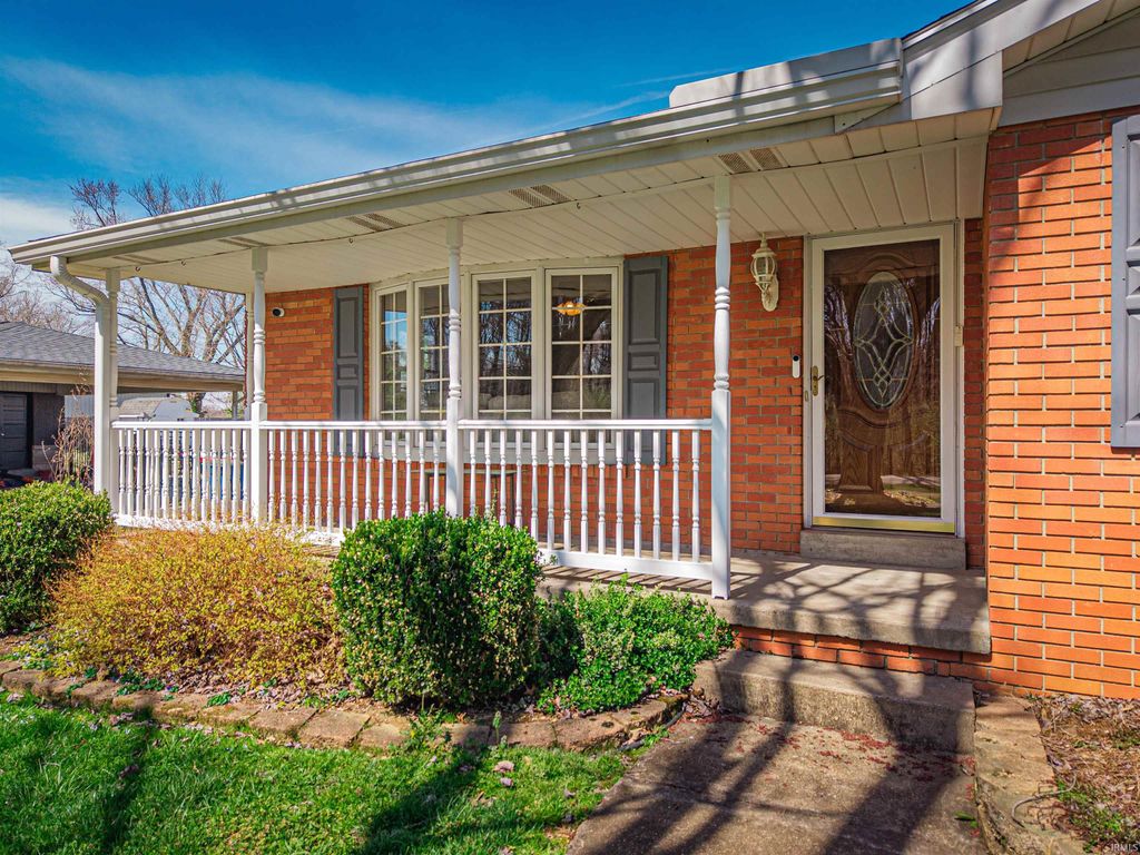 Photo of 6617 W Mill Road, Evansville, IN 47720 (MLS # 202610235)