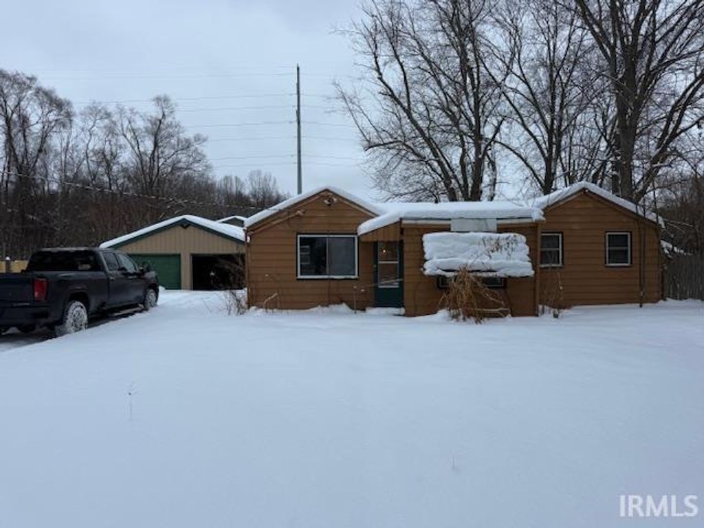Photo of 51508 Currant Road, Granger, IN 46530 (MLS # 202603302)