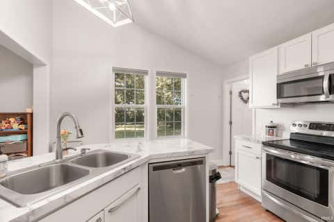 Tiny photo for 7634 N 300 W, West Lafayette, IN 47906 (MLS # 202623025)
