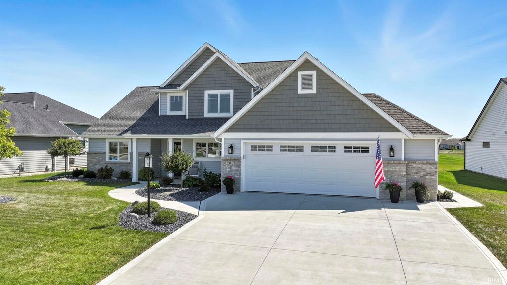 Photo of 13181 Silk Tree Trail, Fort Wayne, IN 46814 (MLS # 202537060)