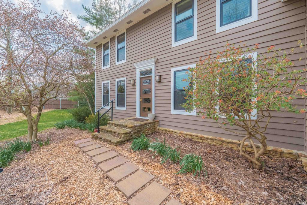 Photo of 2750 E Buttonwood Drive, Bloomington, IN 47401 (MLS # 202610955)