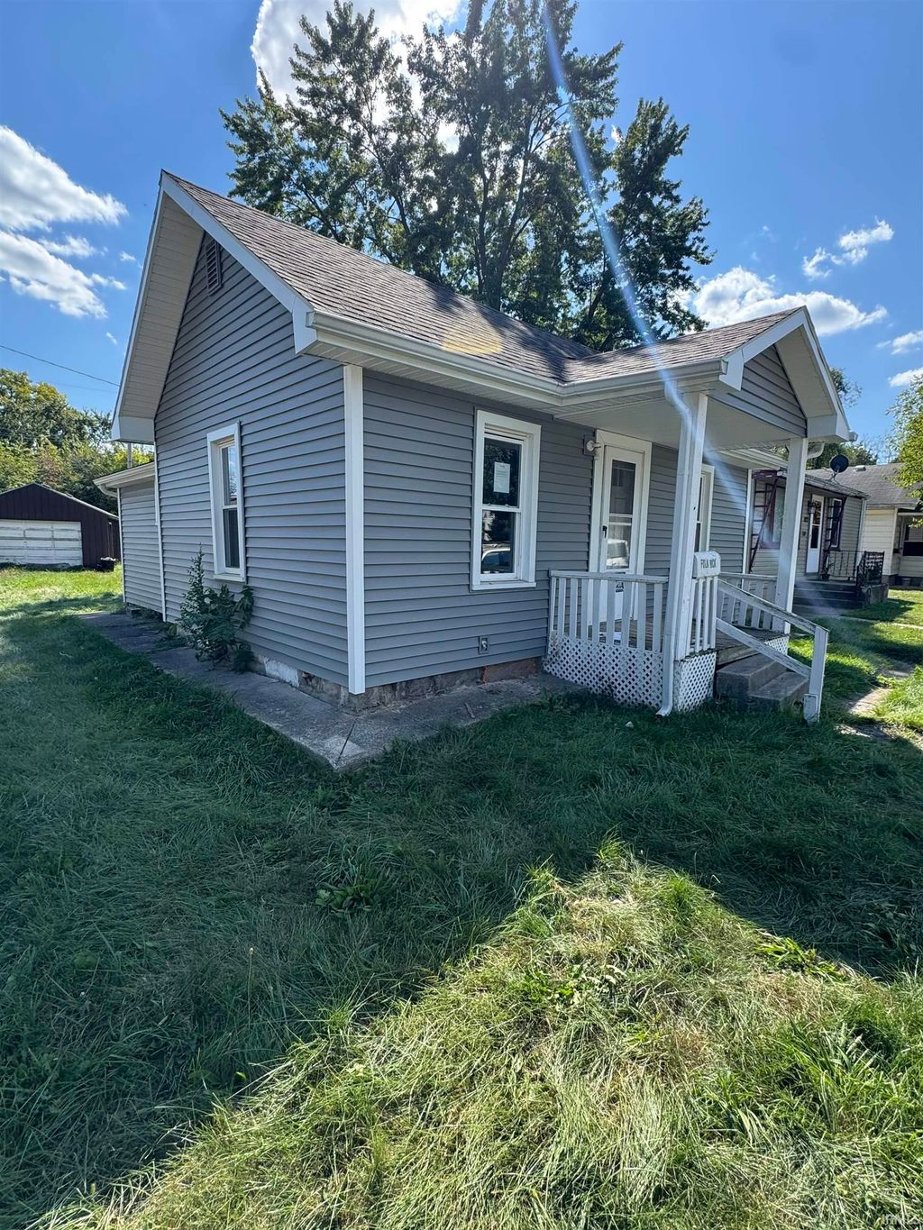 Photo of 2021 Carlton Avenue, Fort Wayne, IN 46802 (MLS # 202540330)