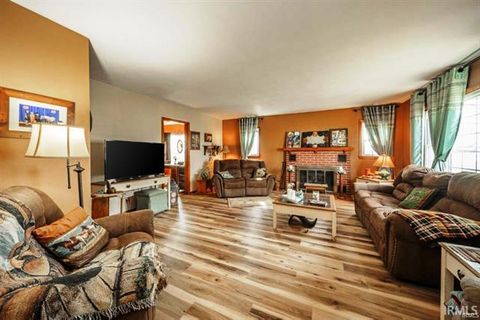 Tiny photo for 11910 S County Road 800 W, Daleville, IN 47334 (MLS # 202613563)