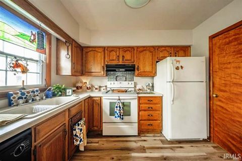 Tiny photo for 11910 S County Road 800 W, Daleville, IN 47334 (MLS # 202613563)