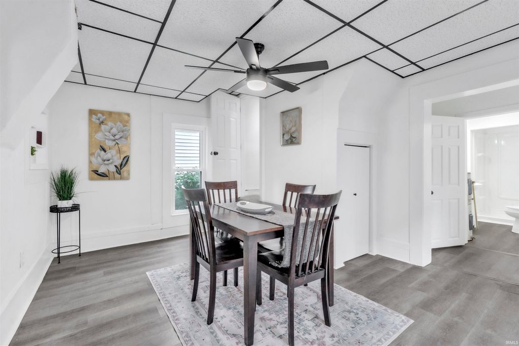 Photo of 909 W Market Street, Bluffton, IN 46714 (MLS # 202616512)