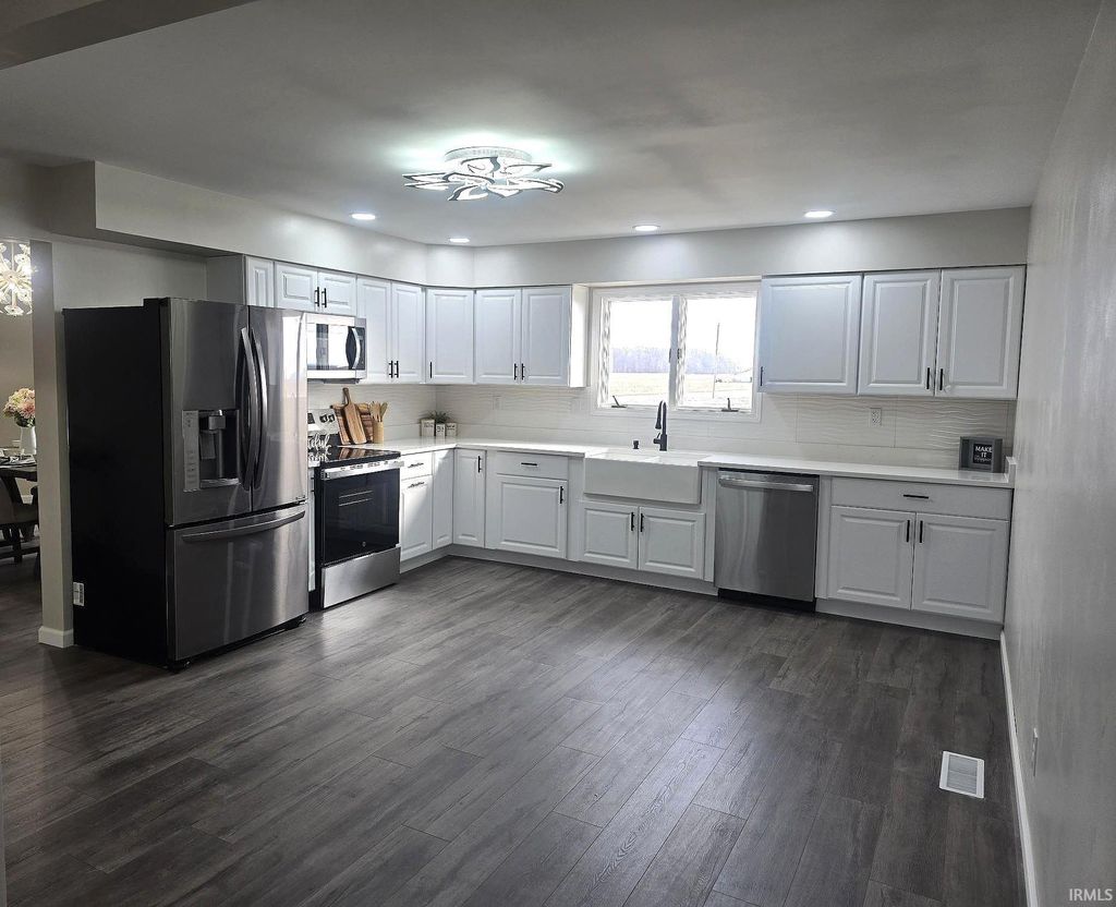 Photo of 1770 N 1000 W, Kempton, IN 46049 (MLS # 202605564)