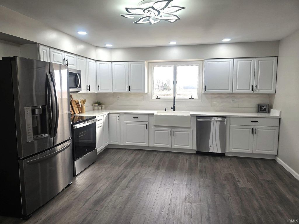 Photo of 1770 N 1000 W, Kempton, IN 46049 (MLS # 202605564)