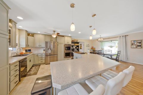 Tiny photo for 1004 Nicholas Drive, Boonville, IN 47601 (MLS # 202624660)