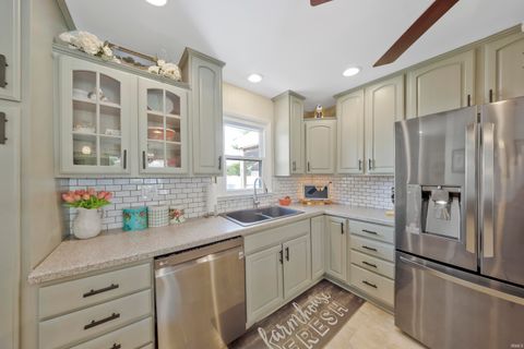 Tiny photo for 1004 Nicholas Drive, Boonville, IN 47601 (MLS # 202624660)
