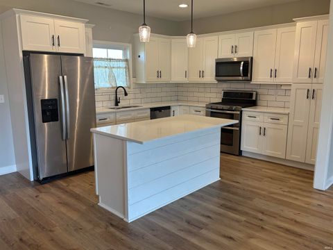 Tiny photo for 841 Washington Street, Rockport, IN 47635 (MLS # 202610678)