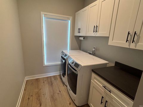 Tiny photo for 841 Washington Street, Rockport, IN 47635 (MLS # 202610678)