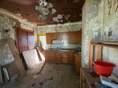 Tiny photo for 1216 S Buckeye Street, Kokomo, IN 46902 (MLS # 202537808)