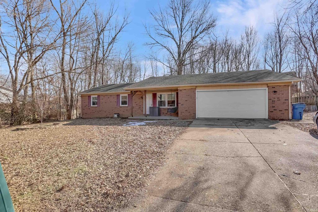 Photo of 7833 Marywood Drive, Newburgh, IN 47630 (MLS # 202605008)