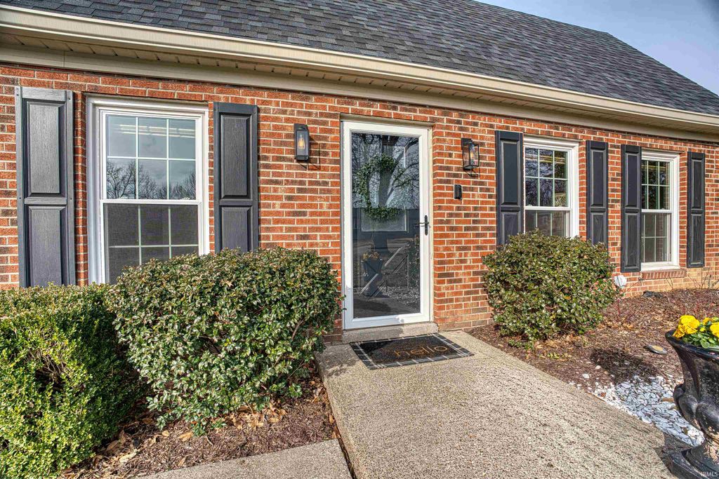 Photo of 1755 Brian Drive, Newburgh, IN 47630 (MLS # 202605911)