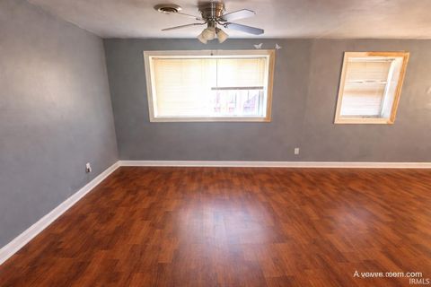 Tiny photo for 2116 Usher Street, Logansport, IN 46947 (MLS # 202606713)