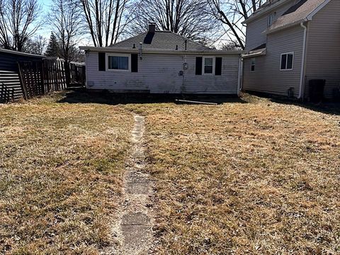 Tiny photo for 2116 Usher Street, Logansport, IN 46947 (MLS # 202606713)