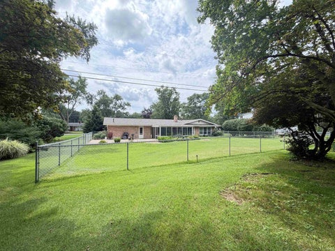 Tiny photo for 1510 Springbrook Drive, Elkhart, IN 46514 (MLS # 202634020)