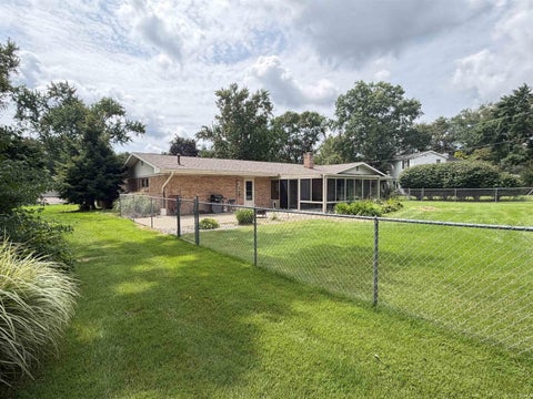 Tiny photo for 1510 Springbrook Drive, Elkhart, IN 46514 (MLS # 202634020)