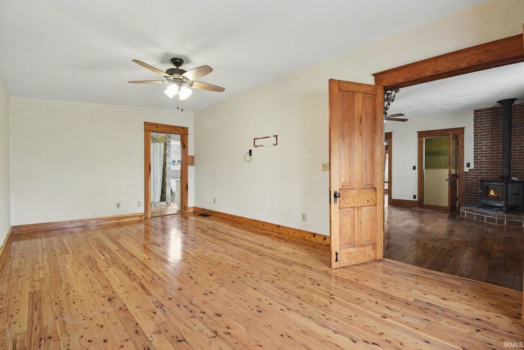 Photo of 219 W Dewey Street, Bremen, IN 46506 (MLS # 202613351)