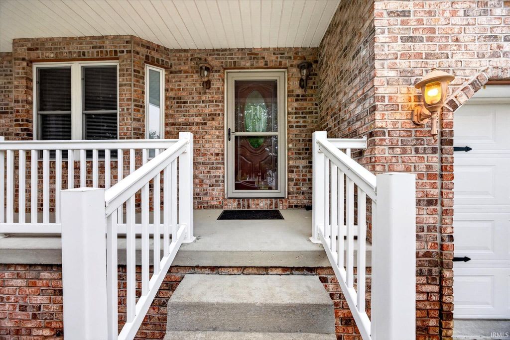 Photo of 2683 S Isabel Court, Bloomington, IN 47403 (MLS # 202609993)