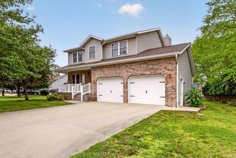 Photo of 2683 S Isabel Court, Bloomington, IN 47403 (MLS # 202609993)