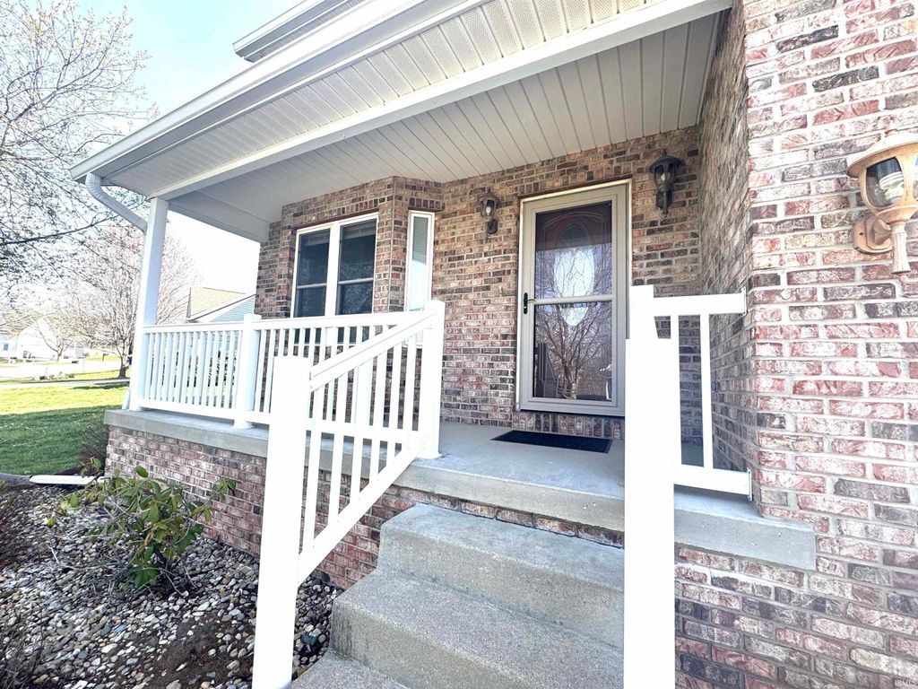 Photo of 2683 S Isabel Court, Bloomington, IN 47403 (MLS # 202609993)