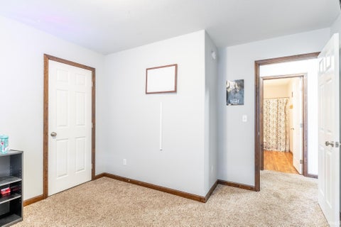 Tiny photo for 226 Glory Avenue, Kendallville, IN 46755 (MLS # 202624678)