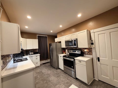 Tiny photo for 112 N Jefferson Street, Peru, IN 46970 (MLS # 202637473)