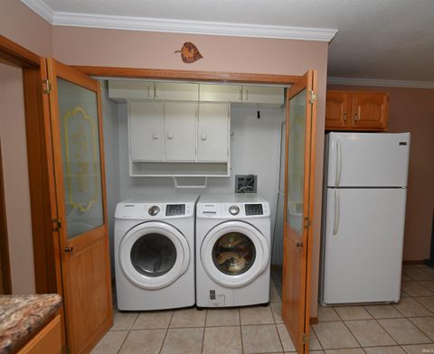 Tiny photo for 245 E Frank Boulevard, Winamac, IN 46996 (MLS # 202547403)