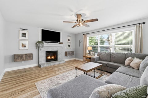 Tiny photo for 13015 Jade Cove, Fort Wayne, IN 46845 (MLS # 202631201)