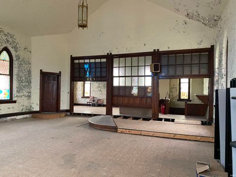 Tiny photo for 105 N Mckee Street, Macy, IN 46951 (MLS # 202547796)