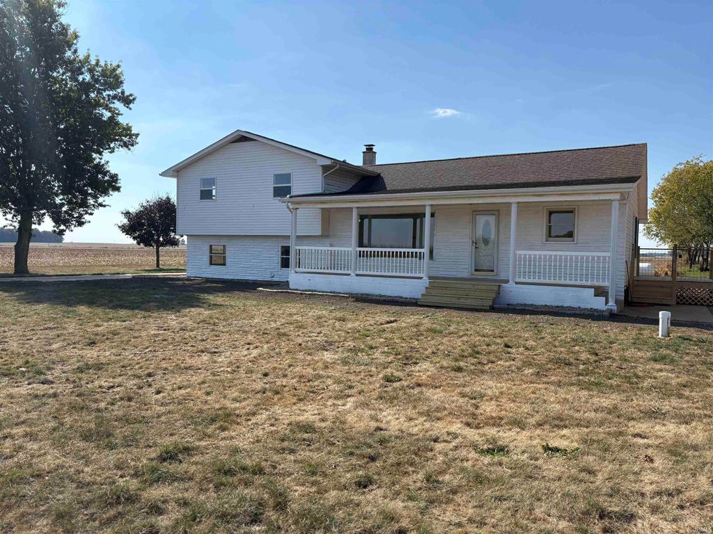 Photo of 12869 N 200 W Road, Milford, IN 46542 (MLS # 202601632)