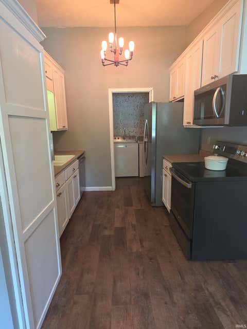 Tiny photo for 801 N Paddington Way, Ellettsville, IN 47429 (MLS # 202622267)