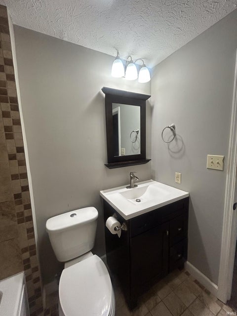 Tiny photo for 801 N Paddington Way, Ellettsville, IN 47429 (MLS # 202622267)