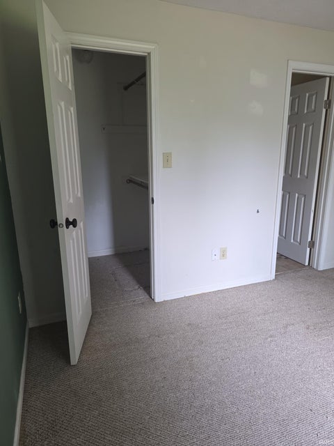 Tiny photo for 801 N Paddington Way, Ellettsville, IN 47429 (MLS # 202622267)