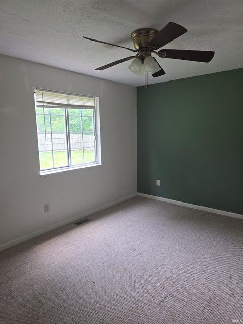 Tiny photo for 801 N Paddington Way, Ellettsville, IN 47429 (MLS # 202622267)