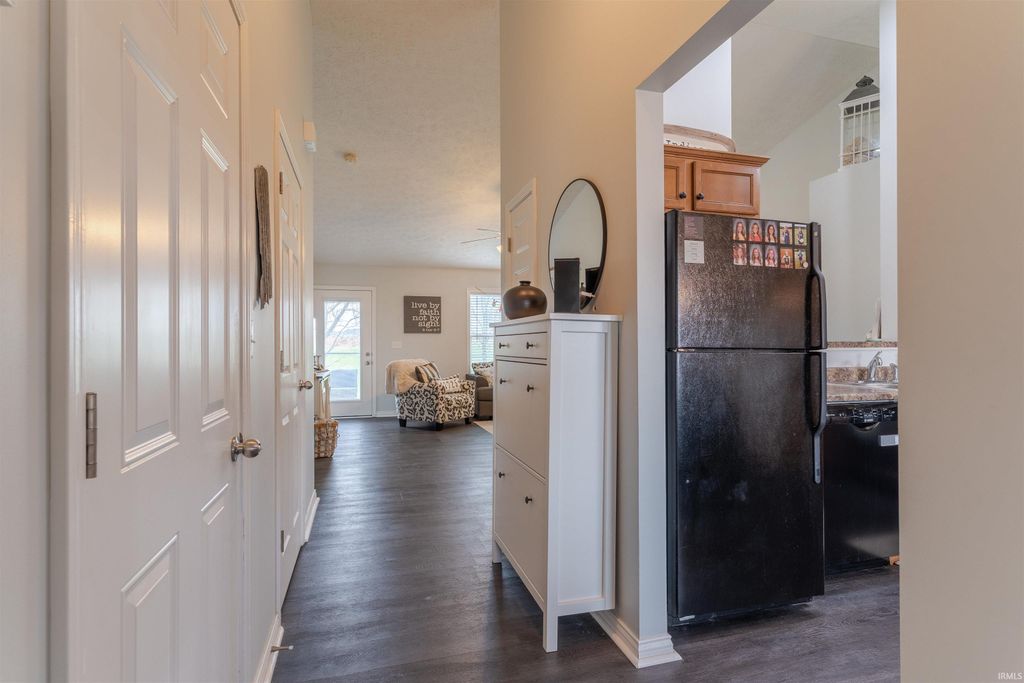 Photo of 12928 Mattison Court, Evansville, IN 47725 (MLS # 202611156)