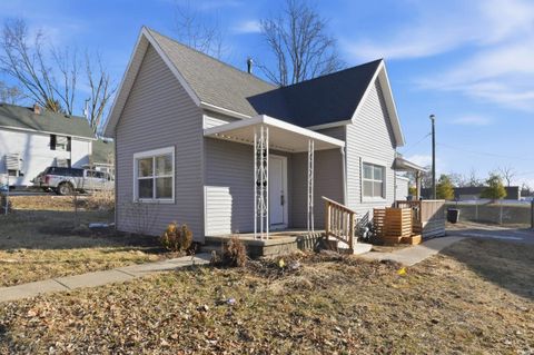 Photo of 1110 Osage Street, Fort Wayne, IN 46808 (MLS # 202606429)