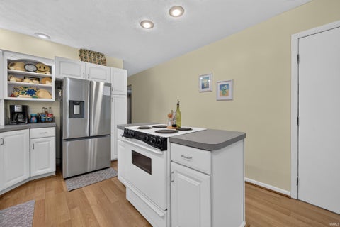 Tiny photo for 2130 OLDS Drive, Kokomo, IN 46902 (MLS # 202637881)