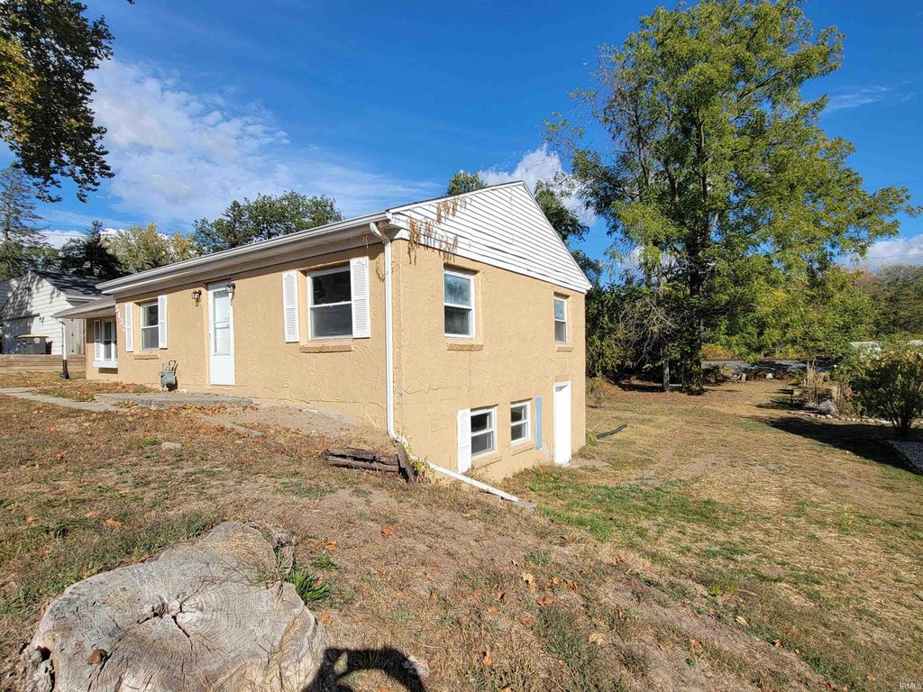 Photo of 5137 Tyrone Road, Fort Wayne, IN 46809 (MLS # 202541554)