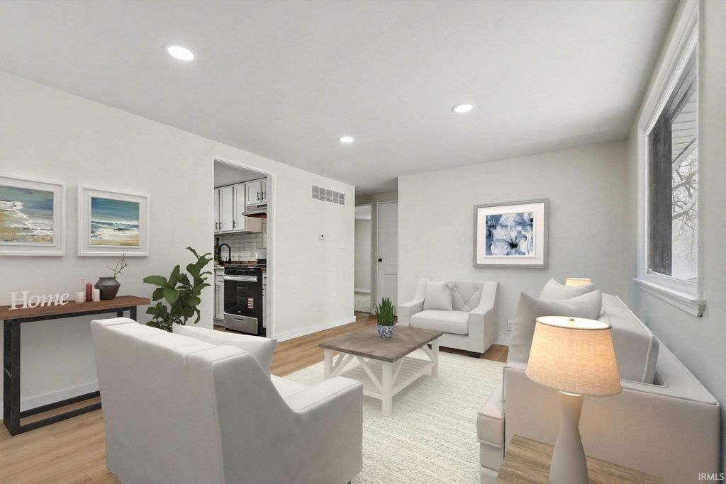 Photo of 1110 Roberts Street, South Bend, IN 46615 (MLS # 202602911)