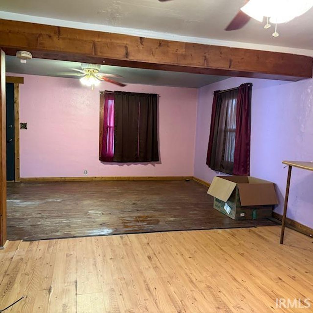 Photo of 2600 S Dexter Avenue, Evansville, IN 47714 (MLS # 202548063)