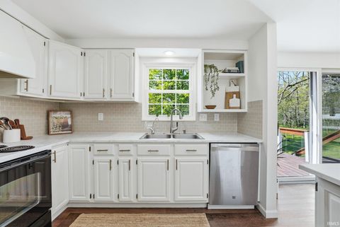 Tiny photo for 715 W 9th Street, Rochester, IN 46975 (MLS # 202616668)