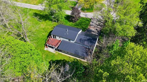 Tiny photo for 715 W 9th Street, Rochester, IN 46975 (MLS # 202616668)