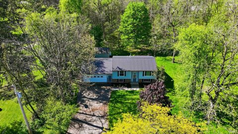 Tiny photo for 715 W 9th Street, Rochester, IN 46975 (MLS # 202616668)