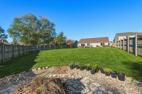 Tiny photo for 1932 Mark Anthony Crossing, Fort Wayne, IN 46818 (MLS # 202643840)